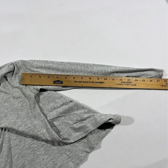 LULULEMON To The Point Long Sleeve Gray Asymmetrical Tie T-Shirt Top Sz 6 - Picture 5 of 8
